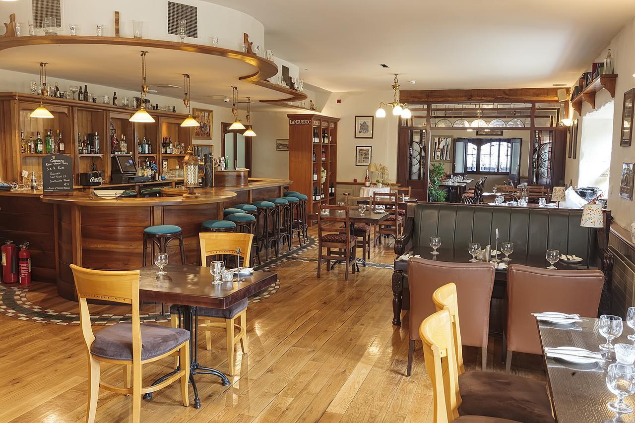 Chester Beatty Inn Ashford المظهر الخارجي الصورة